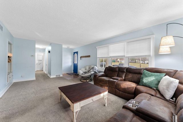 139 N Stewart St Street, Geneseo, IL 61254