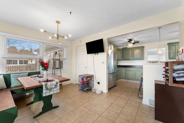 139 N Stewart St Street, Geneseo, IL 61254