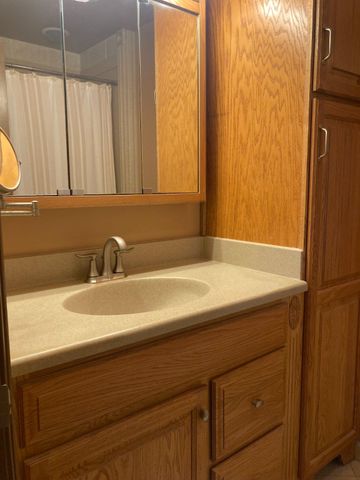 20 AVERSTONE CT, Southampton, PA 18966