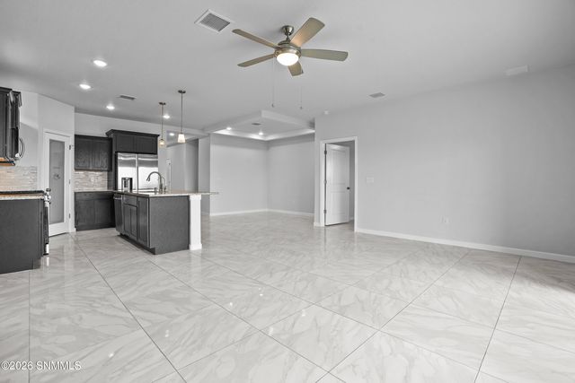 812 Magnolia Park Street, Santa Teresa, NM 88008