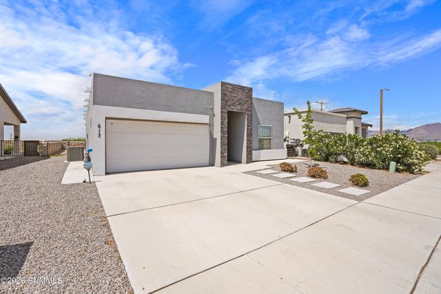 812 Magnolia Park Street, Santa Teresa, NM 88008