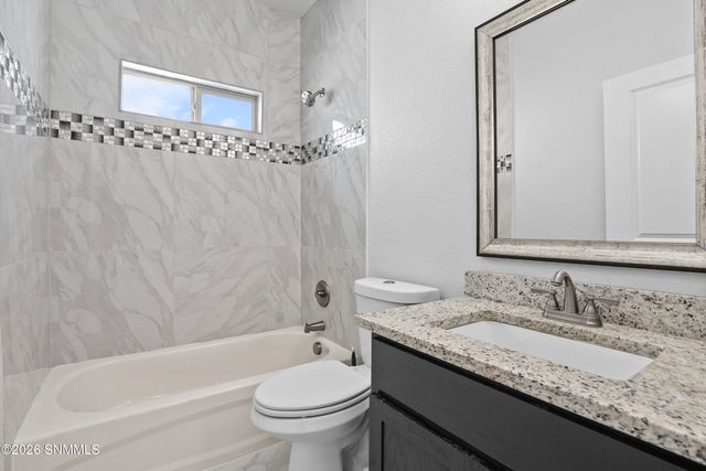 812 Magnolia Park Street, Santa Teresa, NM 88008