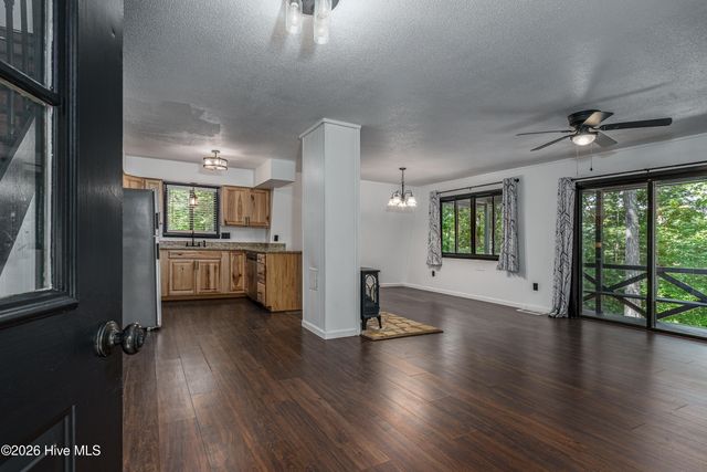 115 Driver Avenue, Murphy, NC 28906