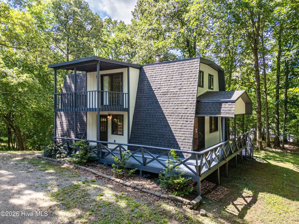 115 Driver Avenue, Murphy, NC 28906
