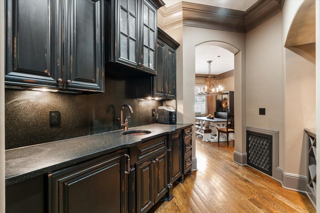 517 Excalibur Ct, Franklin, TN 37067
