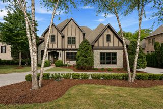 517 Excalibur Ct, Franklin, TN 37067
