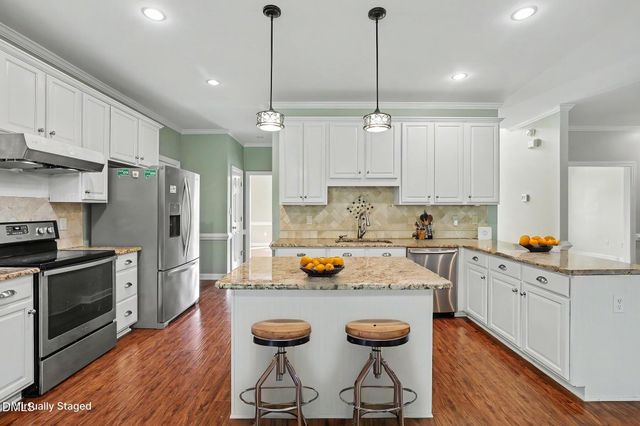 3704 Highland Creek Drive, Apex, NC 27539