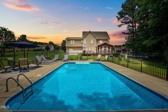 3704 Highland Creek Drive, Apex, NC 27539