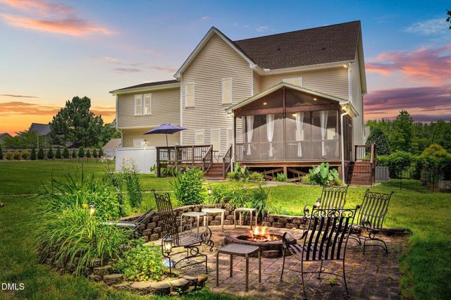 3704 Highland Creek Drive, Apex, NC 27539