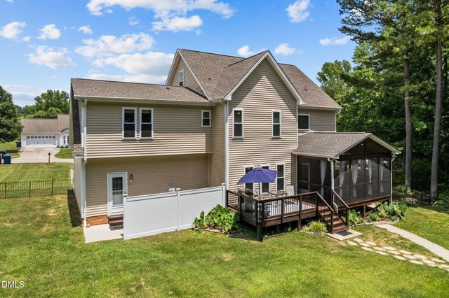3704 Highland Creek Drive, Apex, NC 27539