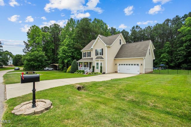 3704 Highland Creek Drive, Apex, NC 27539