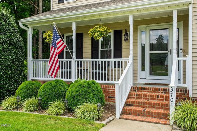 3704 Highland Creek Drive, Apex, NC 27539