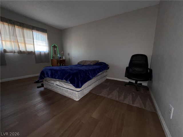 5238 Garden Lane, Las Vegas, NV 89119