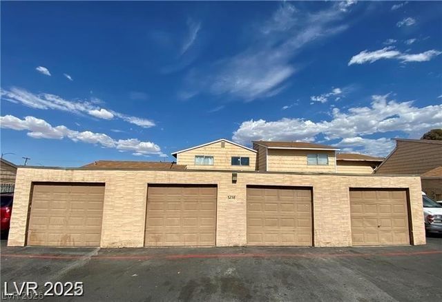 5238 Garden Lane, Las Vegas, NV 89119