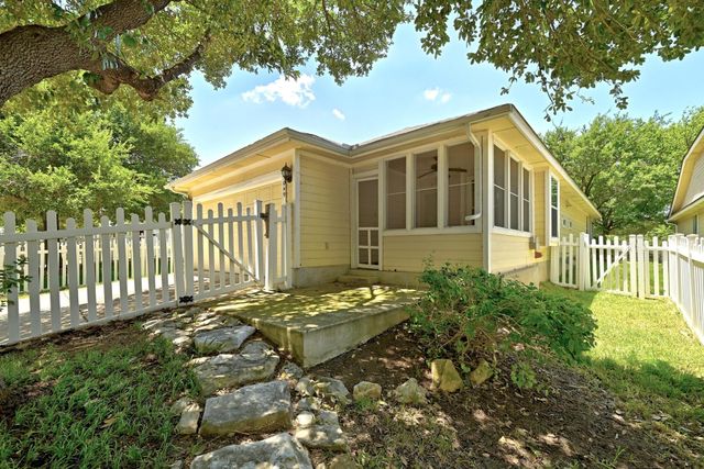 1049 King Cotton LN, Round Rock, TX 78664