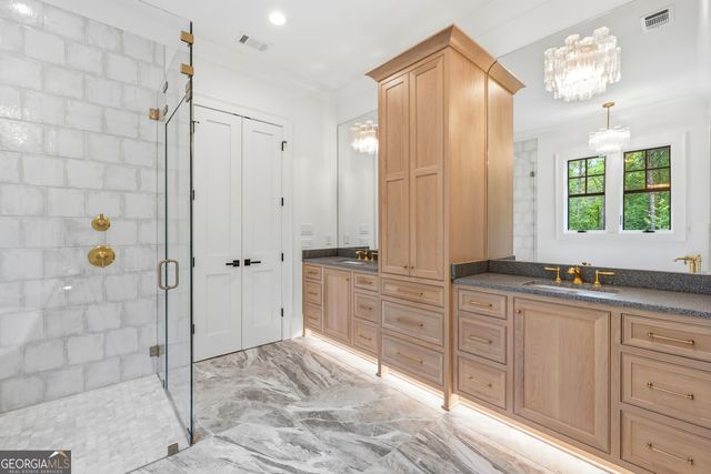1051 Oliver Creek, Greensboro, GA 30642