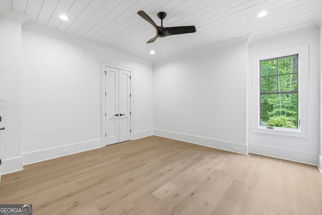 1051 Oliver Creek, Greensboro, GA 30642