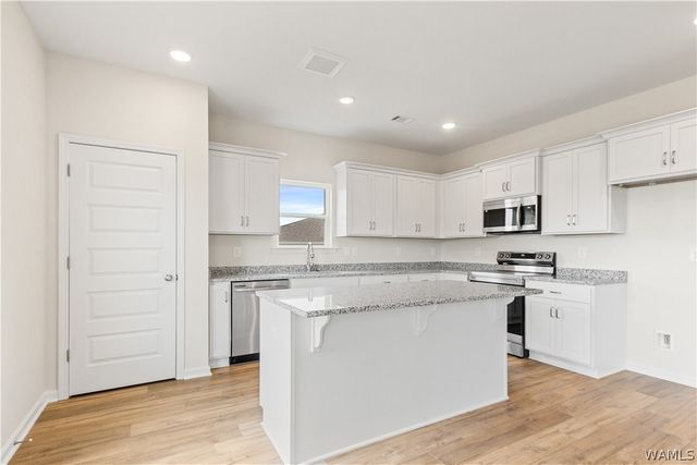 9046 Saxon St., Tuscaloosa, AL 35405