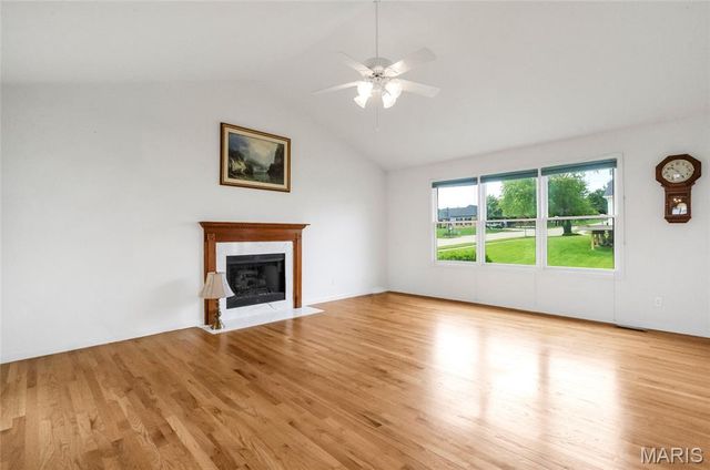 3337 Carriage Crossing, St Charles, MO 63301