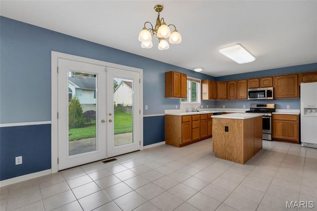3337 Carriage Crossing, St Charles, MO 63301