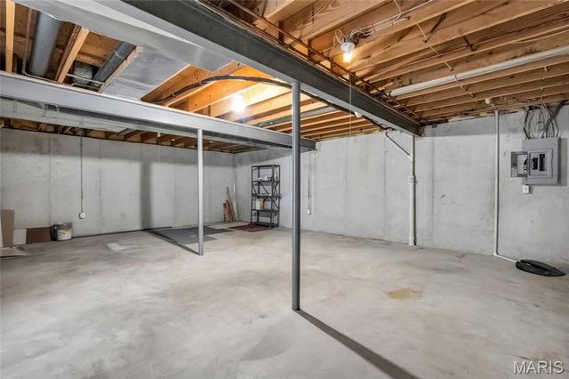 3337 Carriage Crossing, St Charles, MO 63301