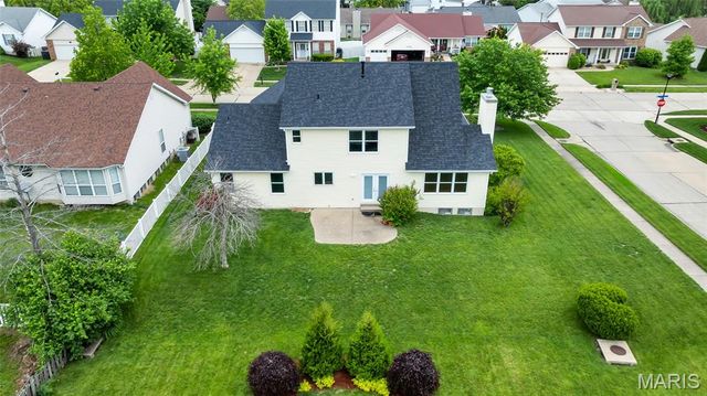3337 Carriage Crossing, St Charles, MO 63301