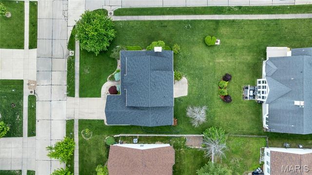 3337 Carriage Crossing, St Charles, MO 63301