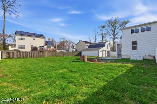 129 Willow Avenue, Aberdeen, NJ 07747