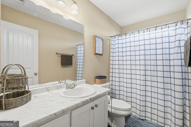 208 Sandalwood Circle, Statesboro, GA 30458