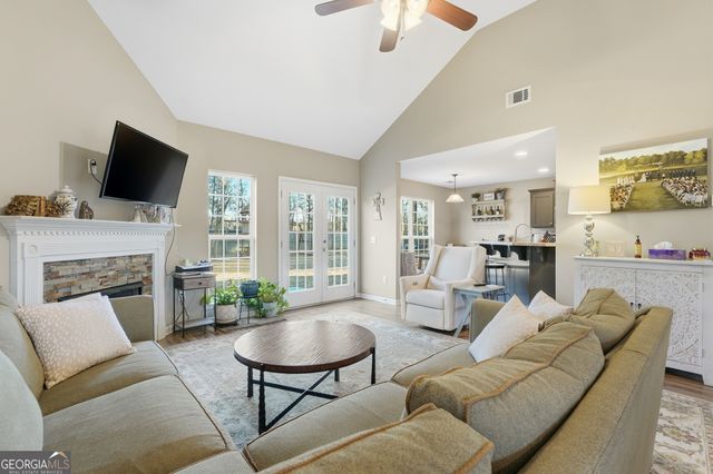 208 Sandalwood Circle, Statesboro, GA 30458