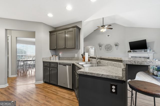 208 Sandalwood Circle, Statesboro, GA 30458