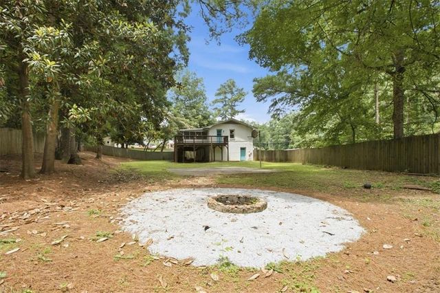 3424 Shawnee Trail SE, Smyrna, GA 30080