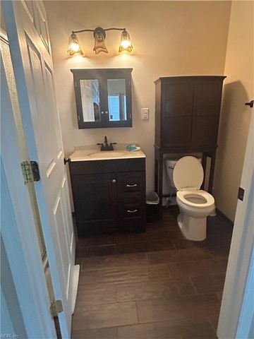 107 Misty Ridge LN, Suffolk, VA 23434
