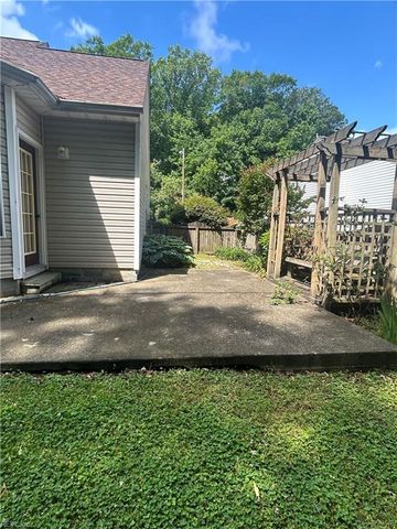 107 Misty Ridge LN, Suffolk, VA 23434