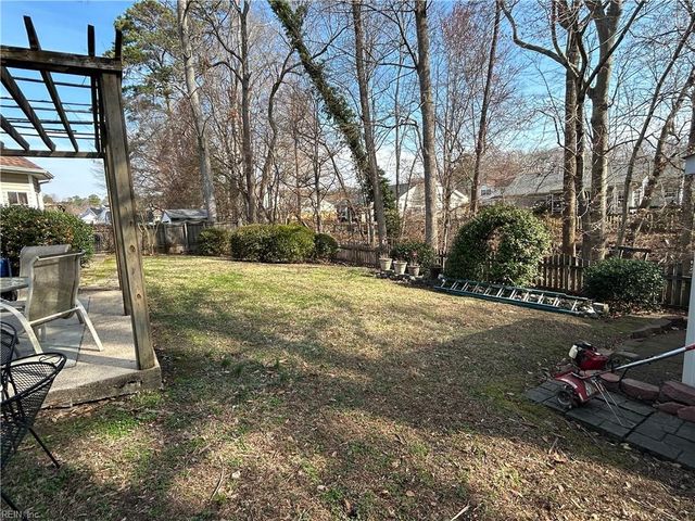 107 Misty Ridge LN, Suffolk, VA 23434