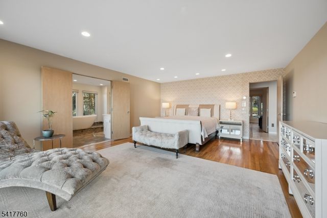 142 Deer Run, Green Brook Twp., NJ 07069