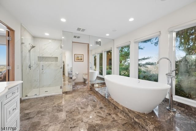 142 Deer Run, Green Brook Twp., NJ 07069