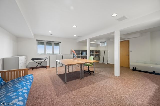 142 Deer Run, Green Brook Twp., NJ 07069