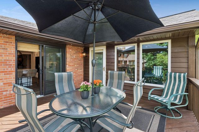 15600 Logarto Lane, Burnsville, MN 55306