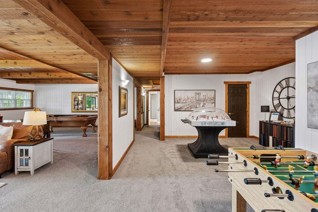 15600 Logarto Lane, Burnsville, MN 55306