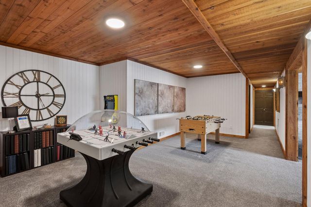 15600 Logarto Lane, Burnsville, MN 55306