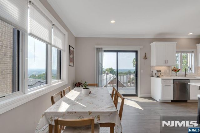 469 9th Street A, Palisades Park, NJ 07650