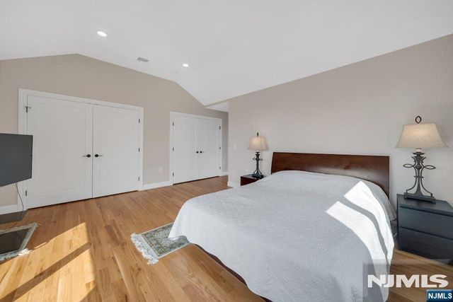 469 9th Street A, Palisades Park, NJ 07650