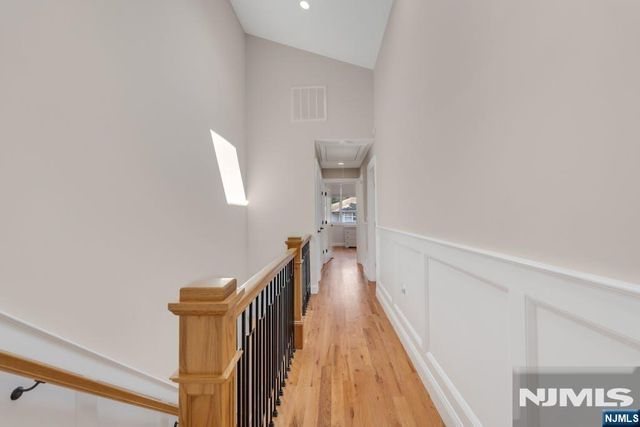469 9th Street A, Palisades Park, NJ 07650