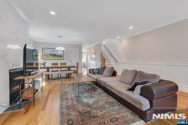 469 9th Street A, Palisades Park, NJ 07650
