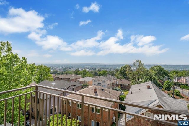 469 9th Street A, Palisades Park, NJ 07650