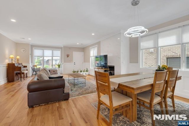 469 9th Street A, Palisades Park, NJ 07650