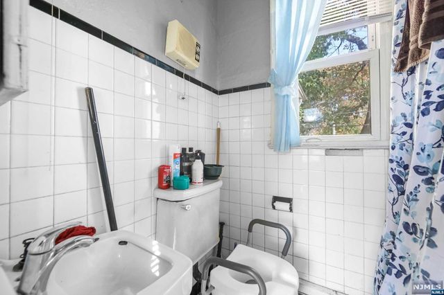 157-159 N 7th Street, Newark, NJ 07104
