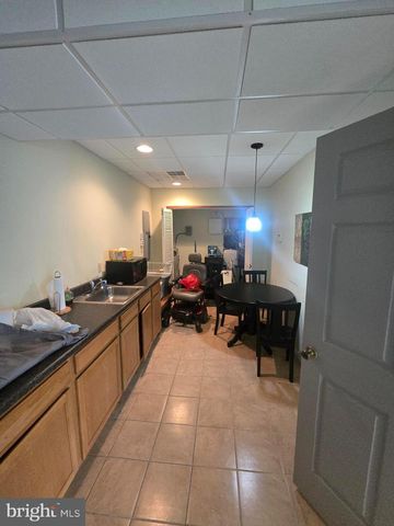 1543 GATEWAY BLVD, West Deptford, NJ 08096