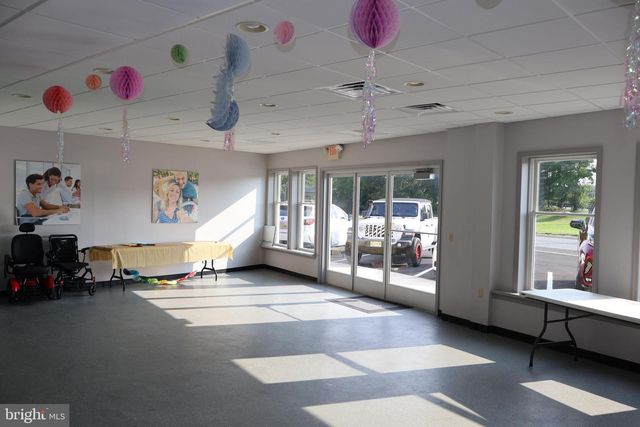 1543 GATEWAY BLVD, West Deptford, NJ 08096